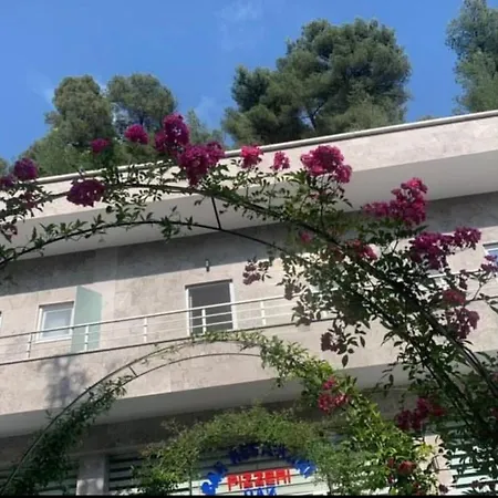 Oaz 4* Fushe-Kruje