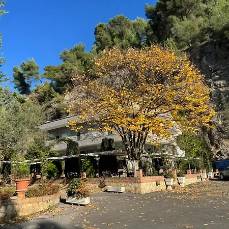Oaz Hotel