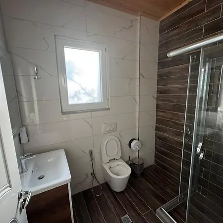 Oaz 4* Fushe-Kruje