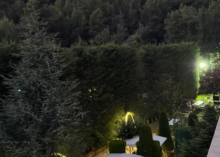 Oaz Hotel Fushe-Kruje