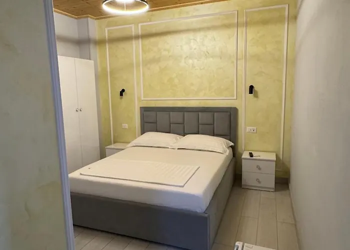 Oaz Hotel Fushe-Kruje